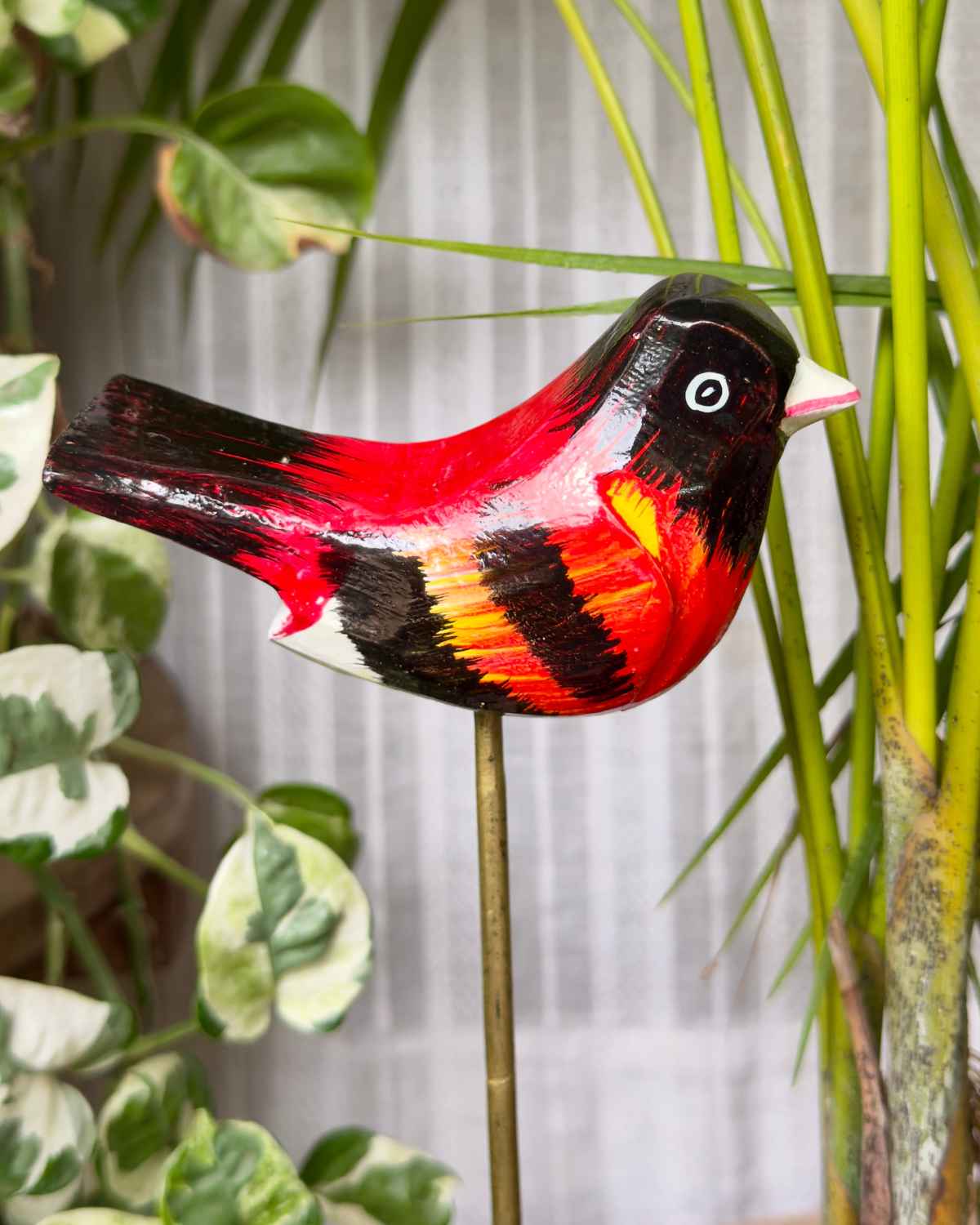 Red Bird Wooden Garden Stake (Set Of 3)