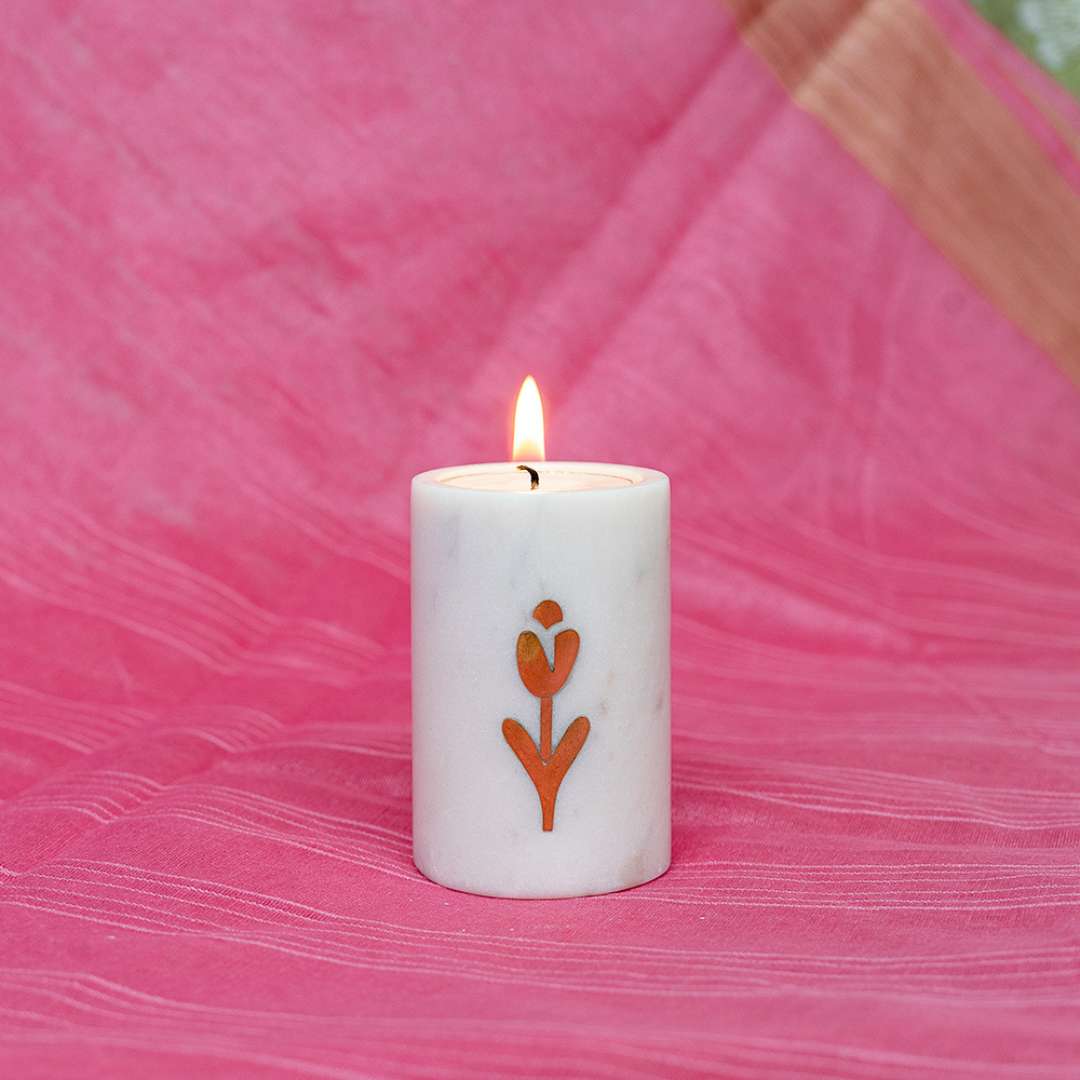 Atrangi Studio Tulip Marble Candle Holder