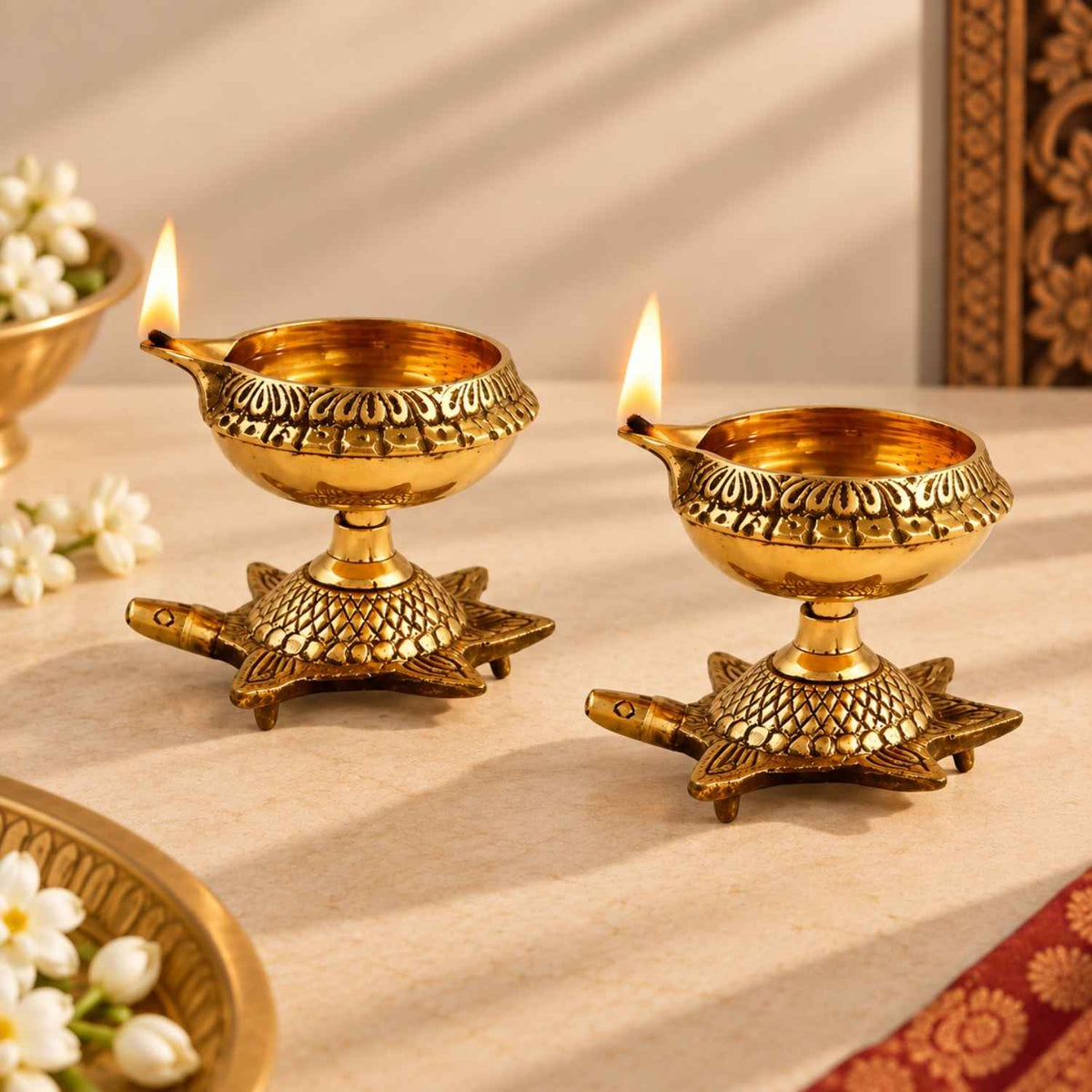 Tortoise Kuber Brass Diya (Set Of 2)